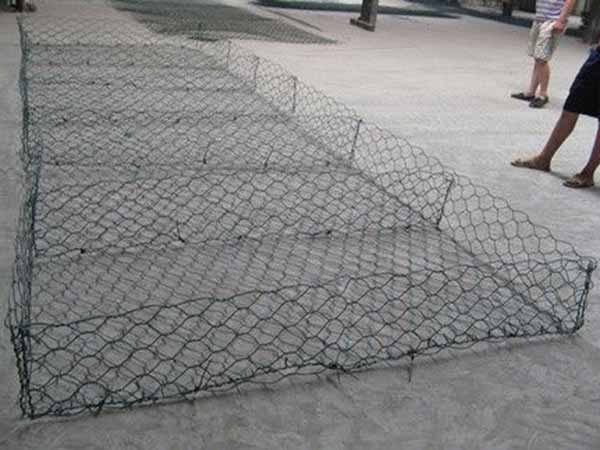 雷諾護墊 - 安平縣全昊金屬(shǔ)絲(sī)網制品有限公司圖片3