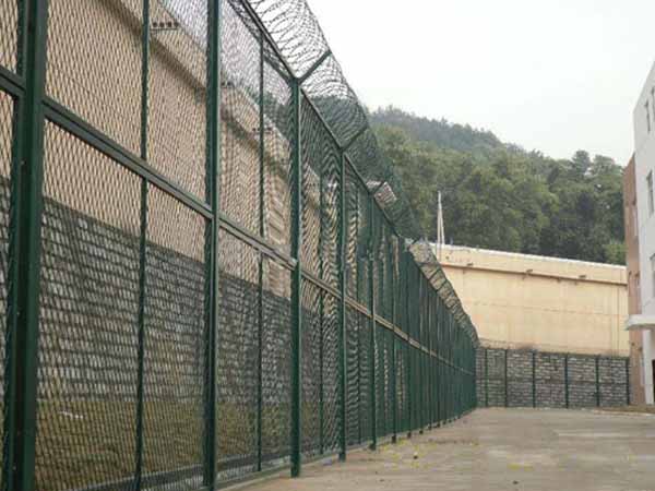 監獄護欄網 - 安平縣全昊金屬(shǔ)絲(sī)網制品有限公司圖片4