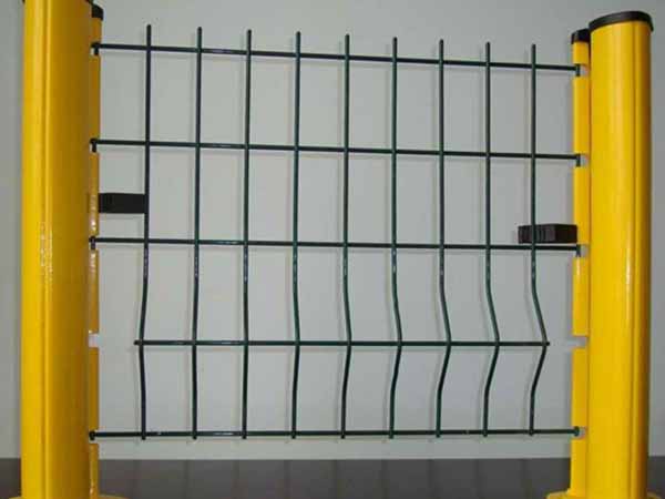 臨時護欄網 - 安平縣全昊金屬(shǔ)絲(sī)網制品有限公司圖片2